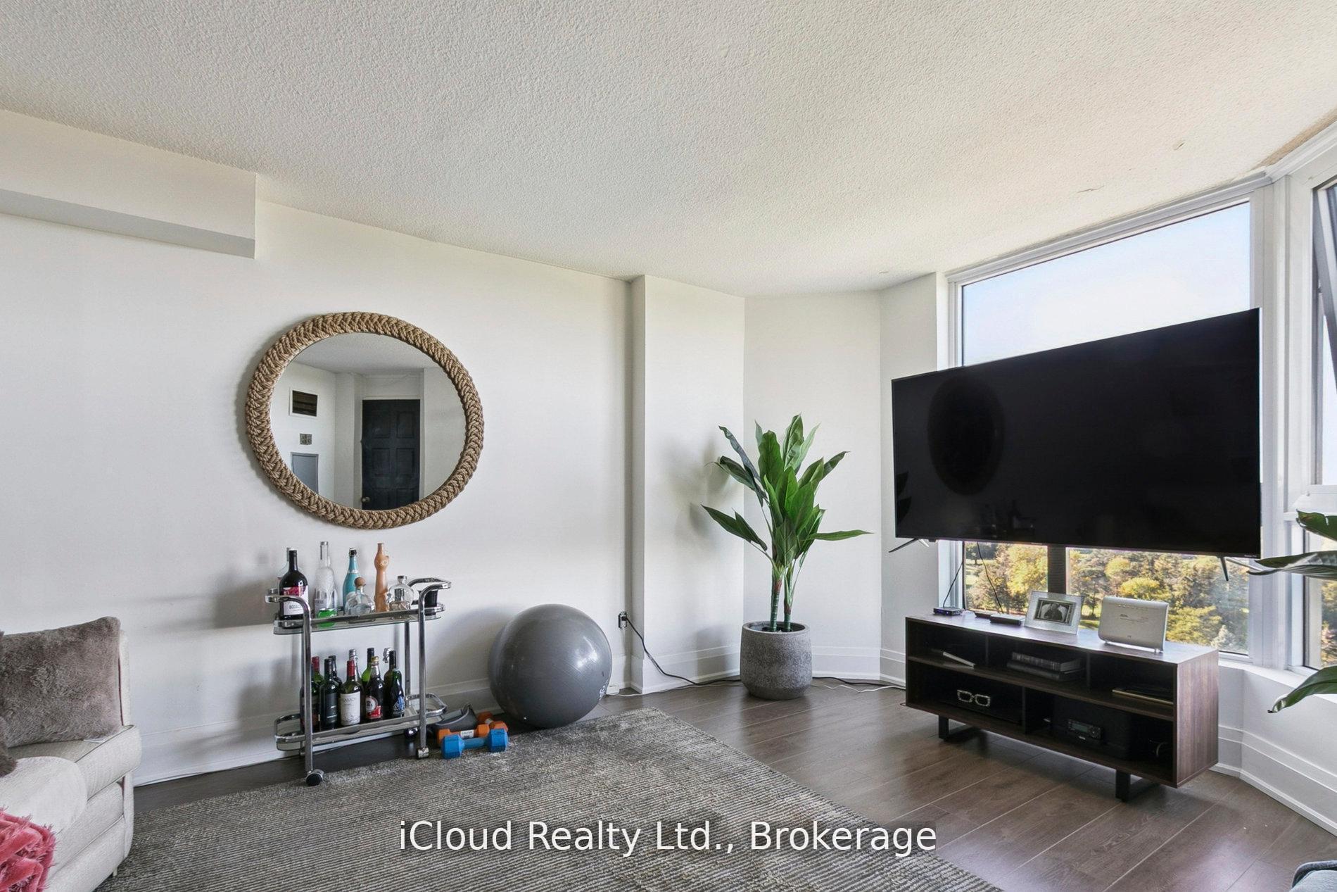 238 Albion Road 1108, Toronto W10, ON M9W 6A7