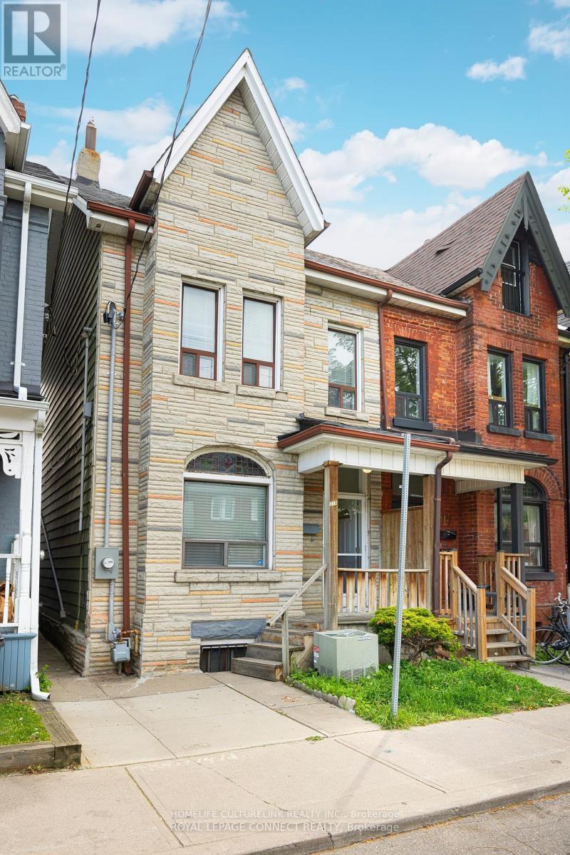 319 Concord Avenue Second Floor, Toronto W02, ON M6H 2P7