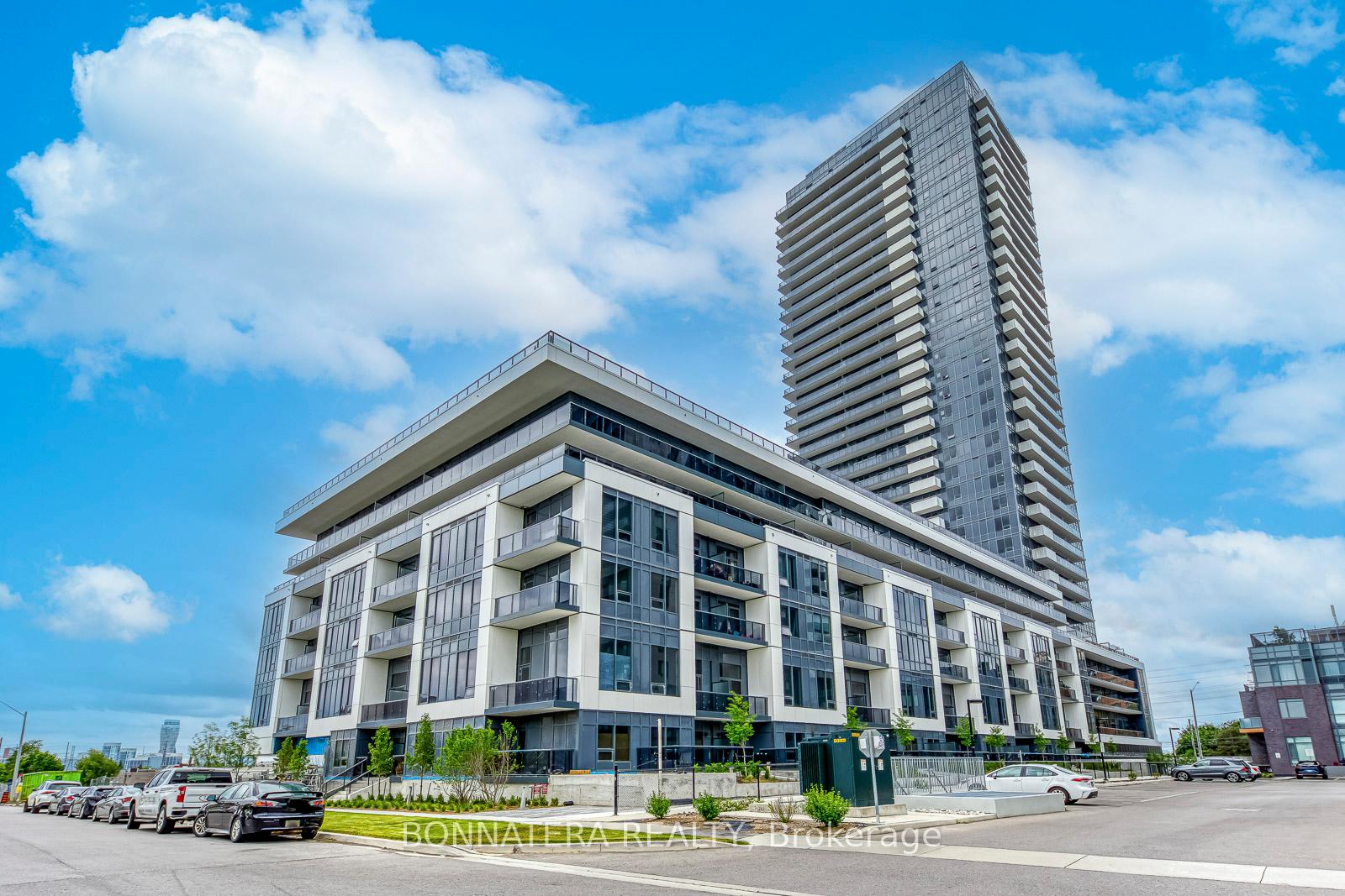 5105 Hurontario Street 408, Mississauga, ON L4Z 0C9