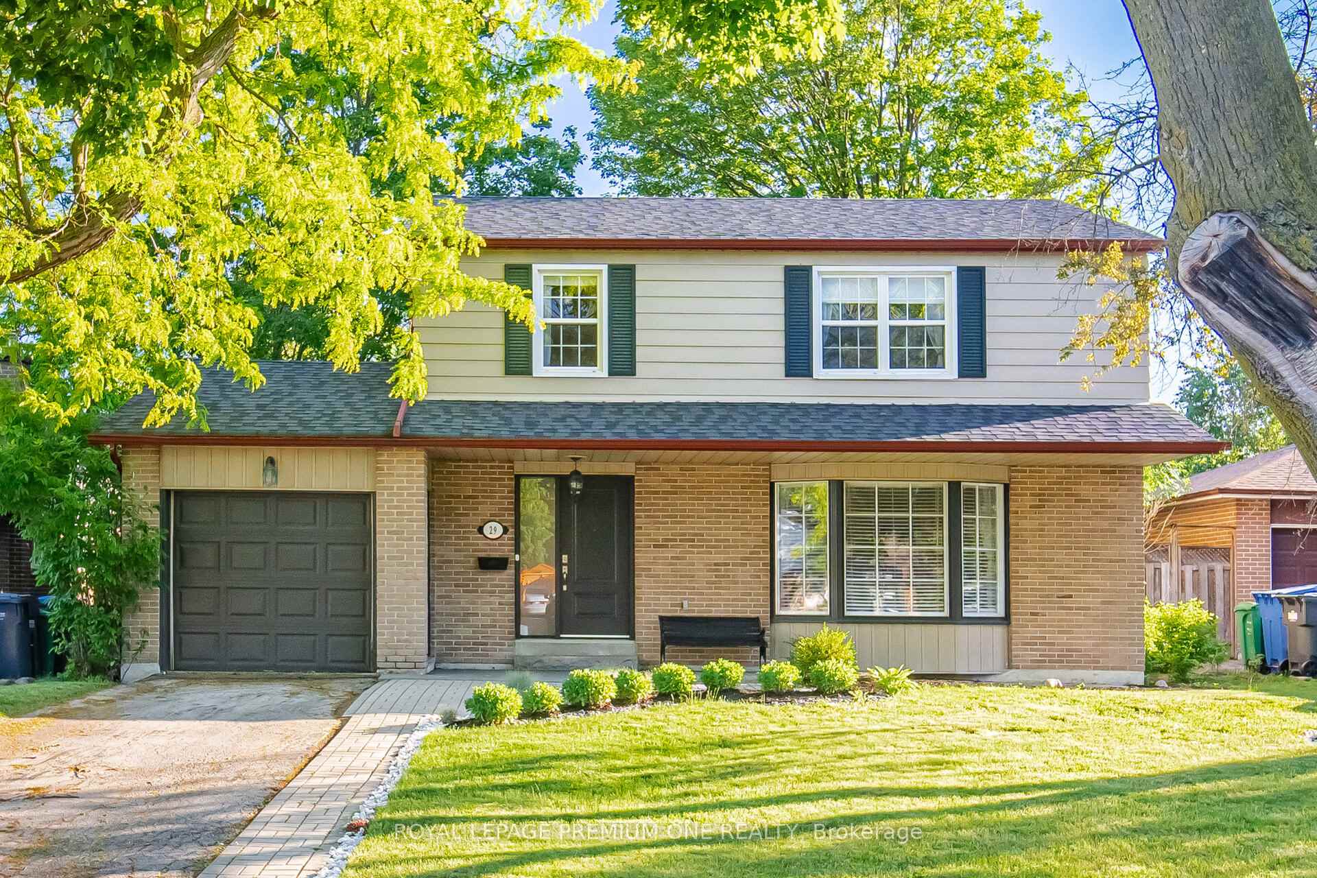 29 Appleby Drive, Brampton, ON L6T 2S7