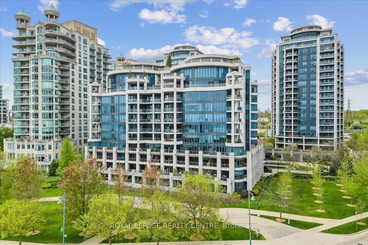 2095 Lake Shore Boulevard W 318, Toronto W06, ON M8V 4G4
