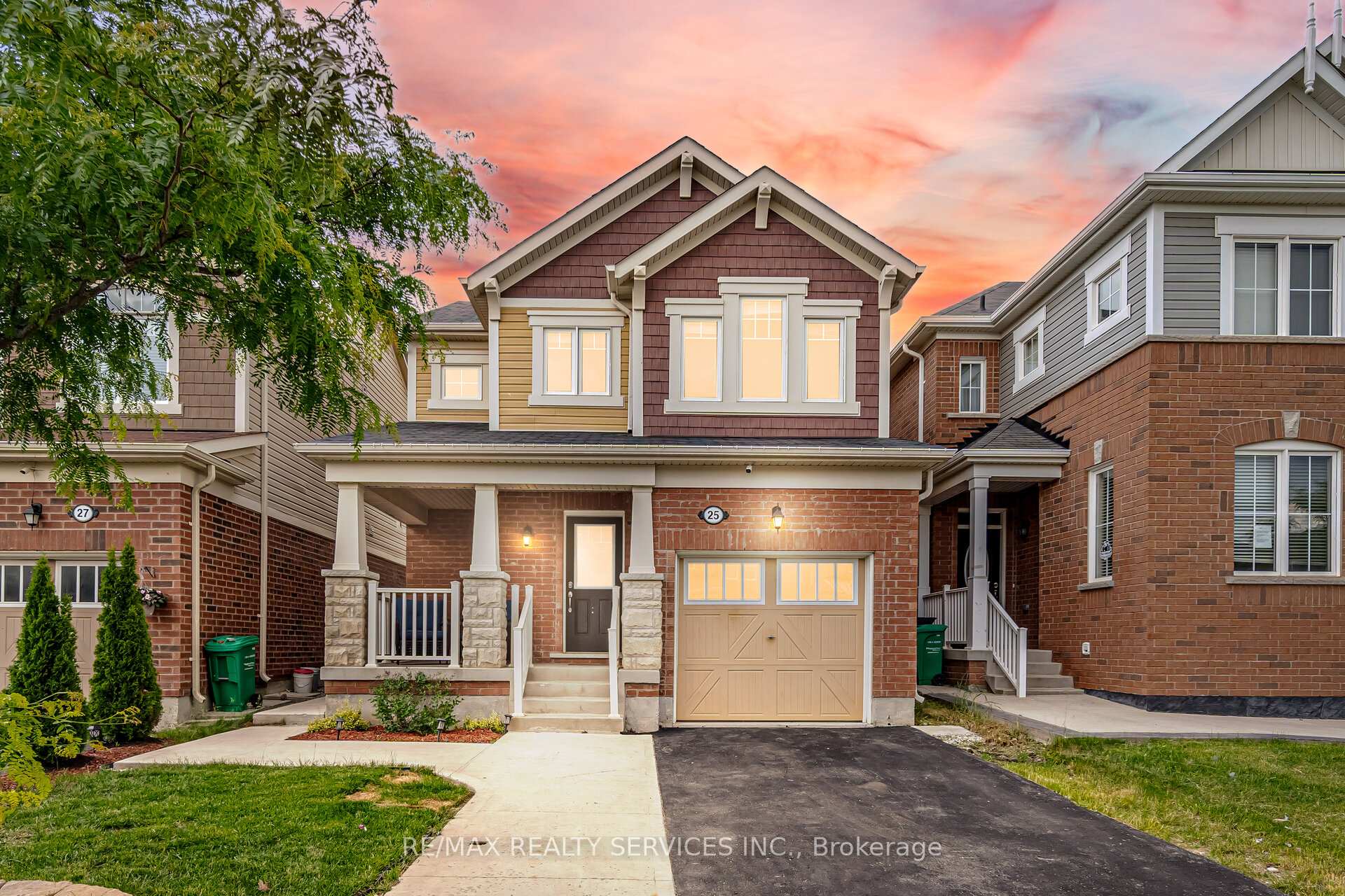 25 BANNISTER Crescent, Brampton, ON L7A 4H2