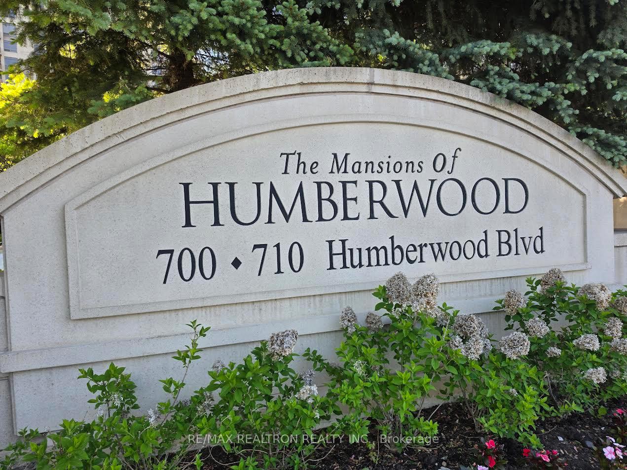 700 Humberwood Boulevard 1216, Toronto W10, ON M9W 7J4