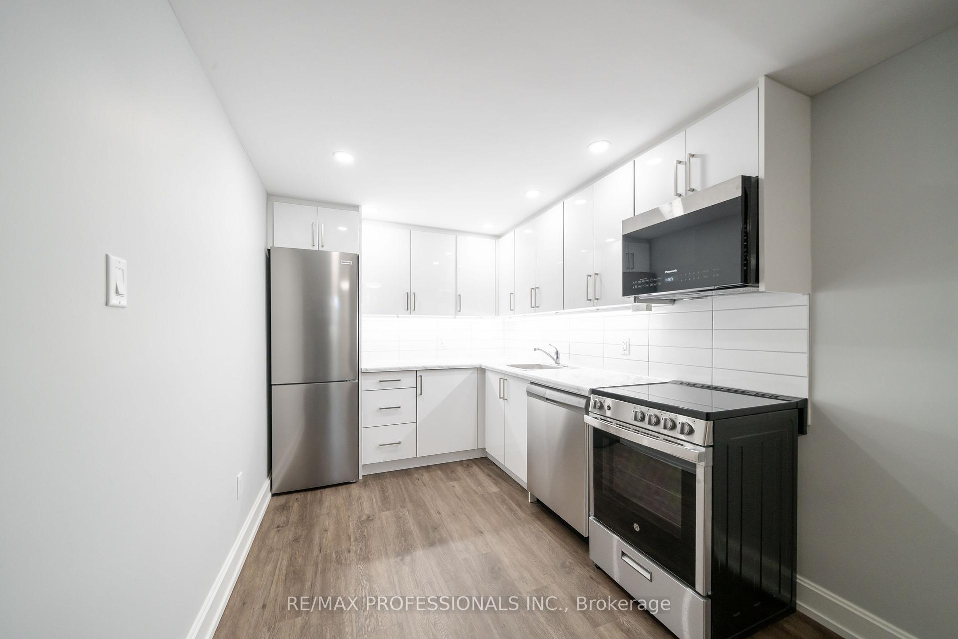 1485 King Street W 4, Toronto W01, ON M6K 1J4