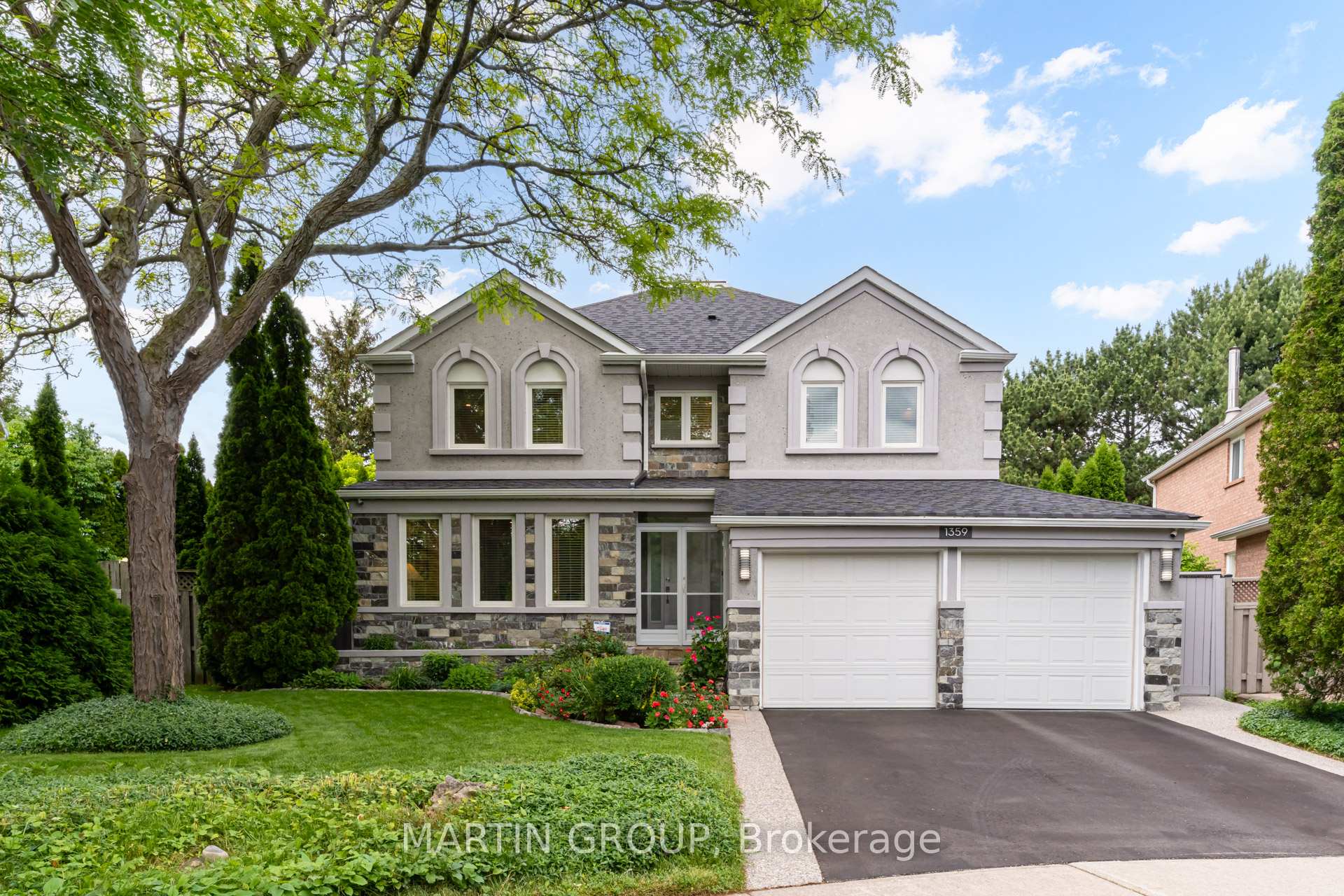 1359 Saddler Circle, Oakville, ON L6M 2X6