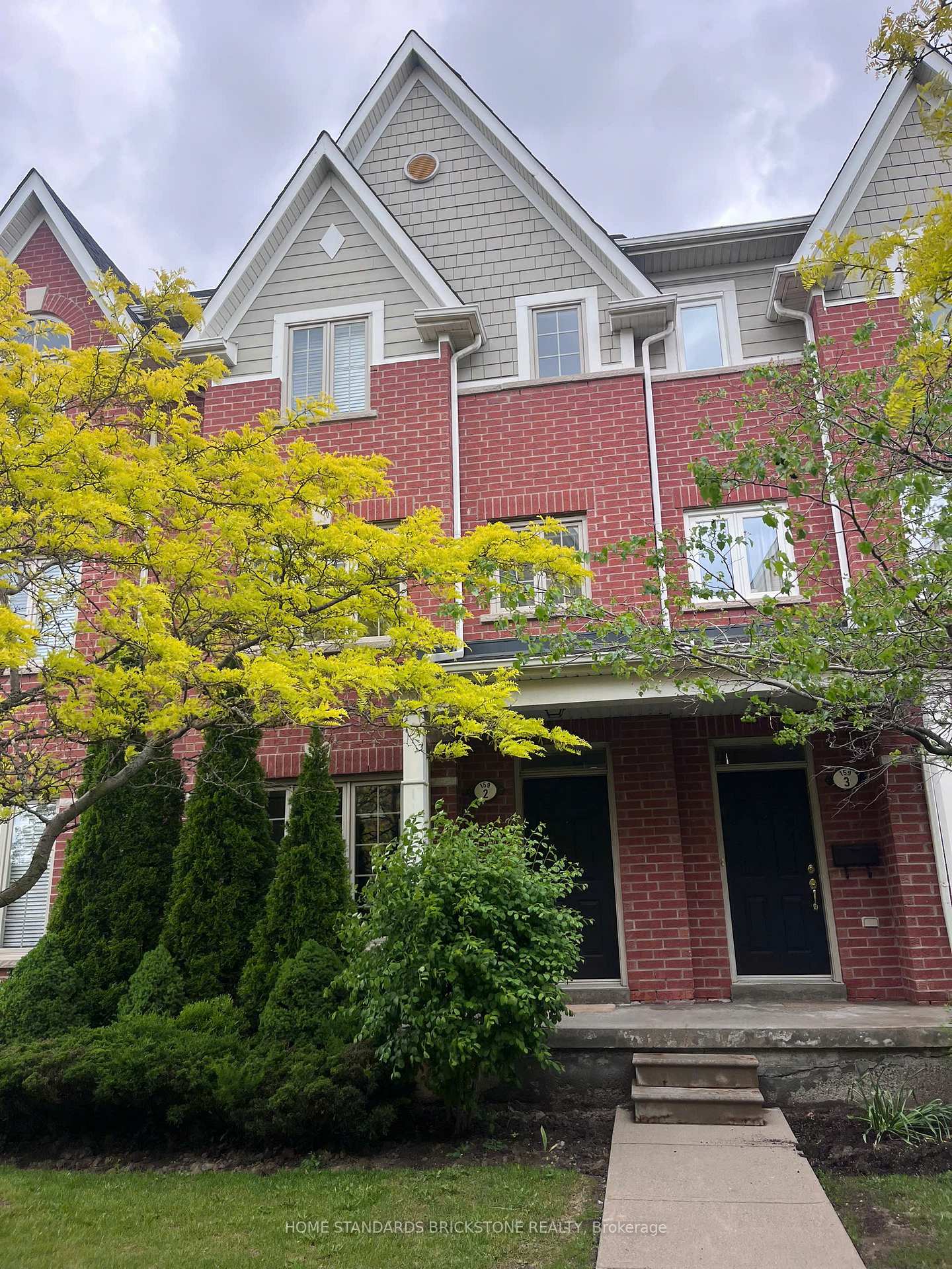 159 Tenth Street 02, Toronto W06, ON M8V 4C7