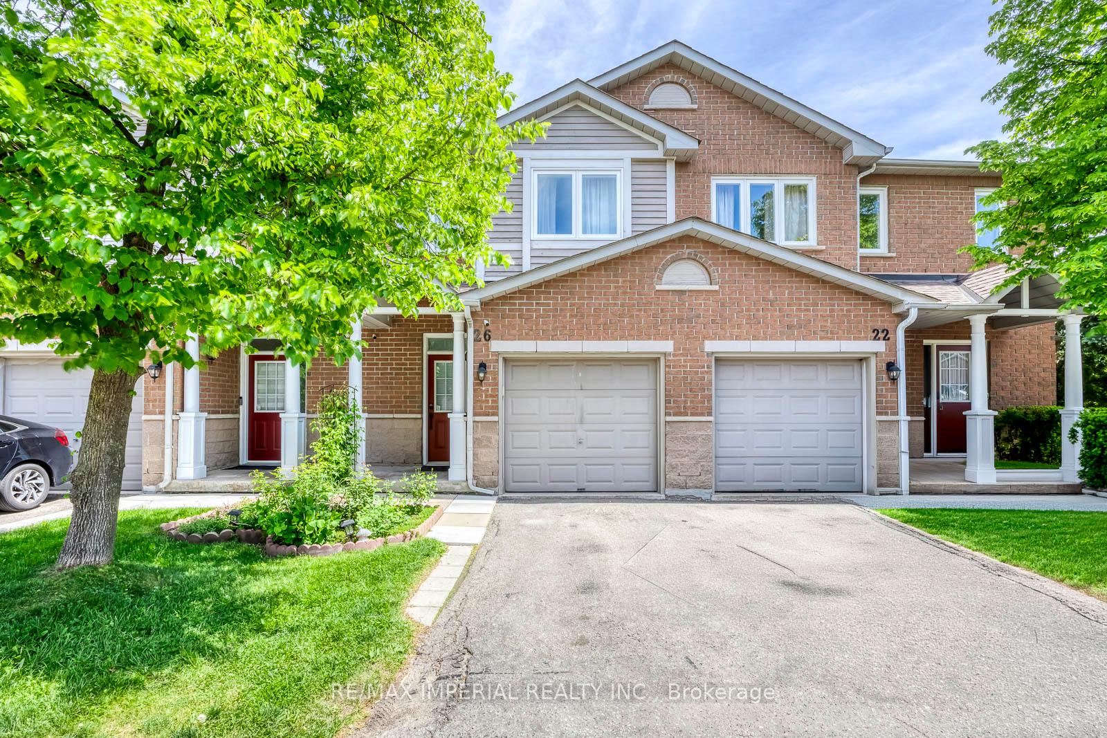 833 Scollard Court 26, Mississauga, ON L5V 2B4