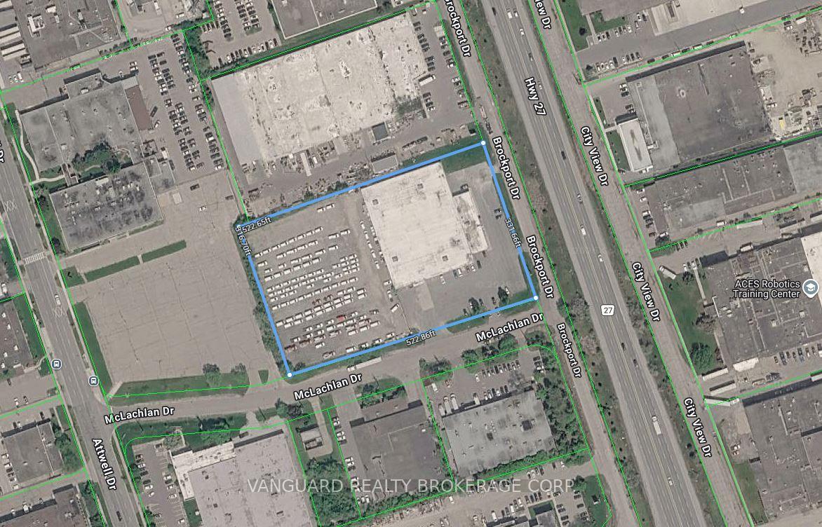 10 Mclachlan Drive, Toronto W10, ON M9W 1E5