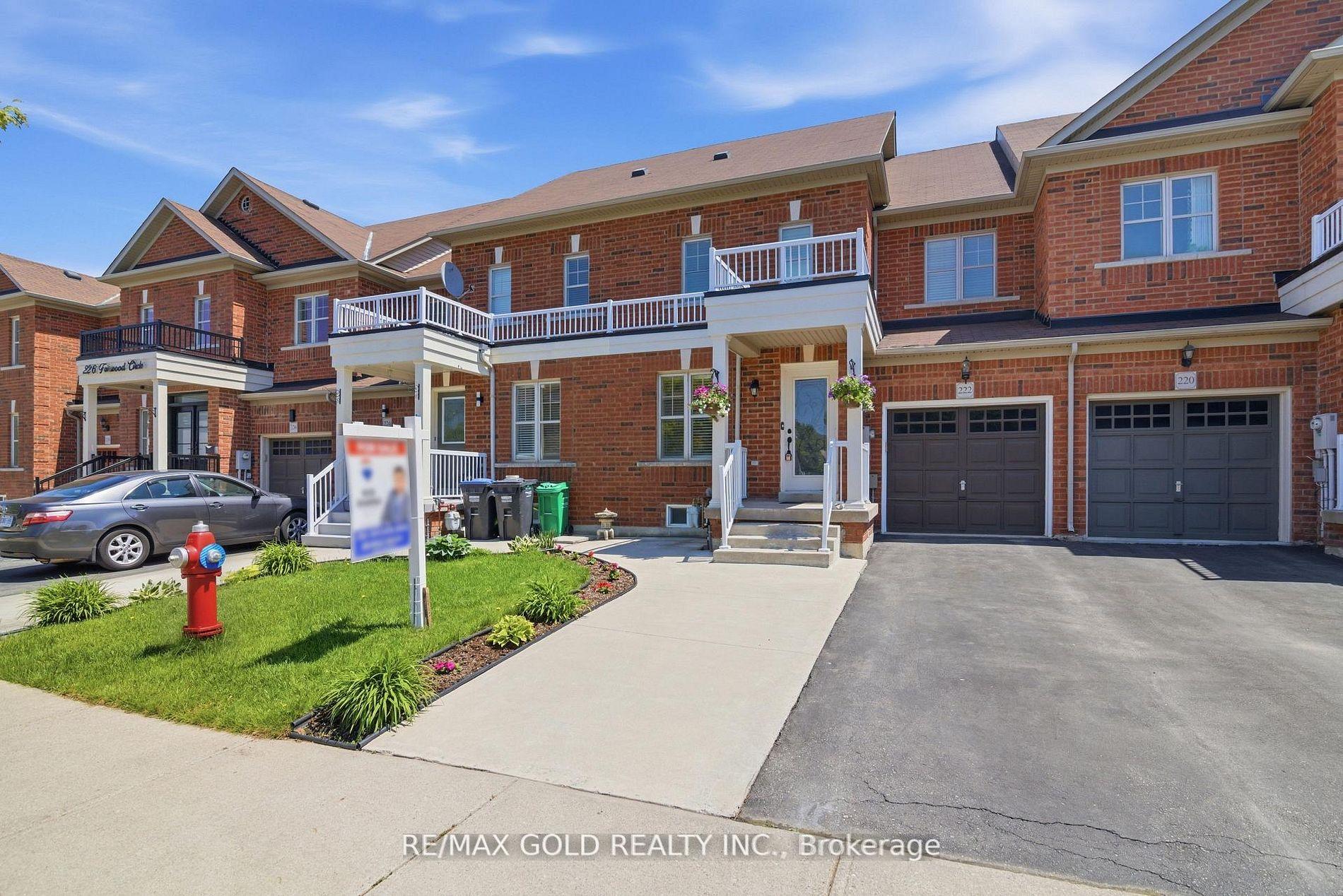 222 Fairwood Circle, Brampton, ON L6R 0X6