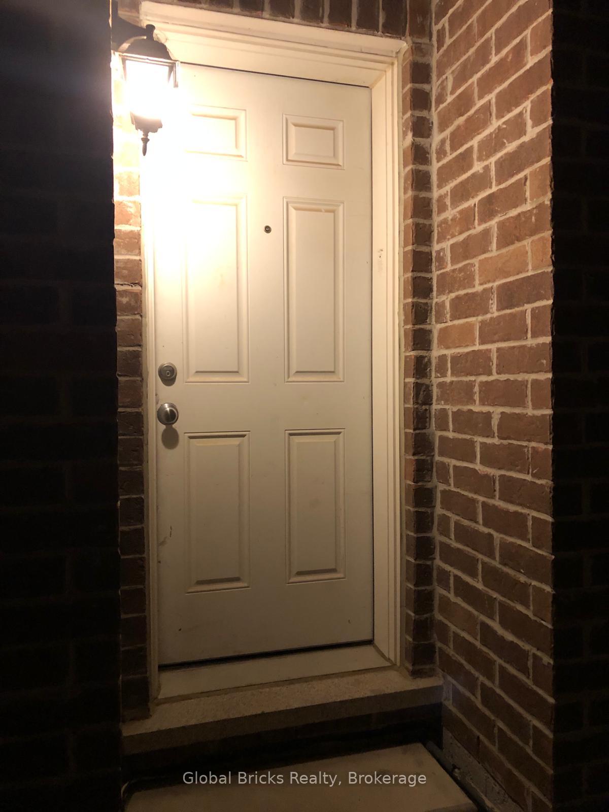 630 Gibson Crescent, Milton, ON L9T 8Z9