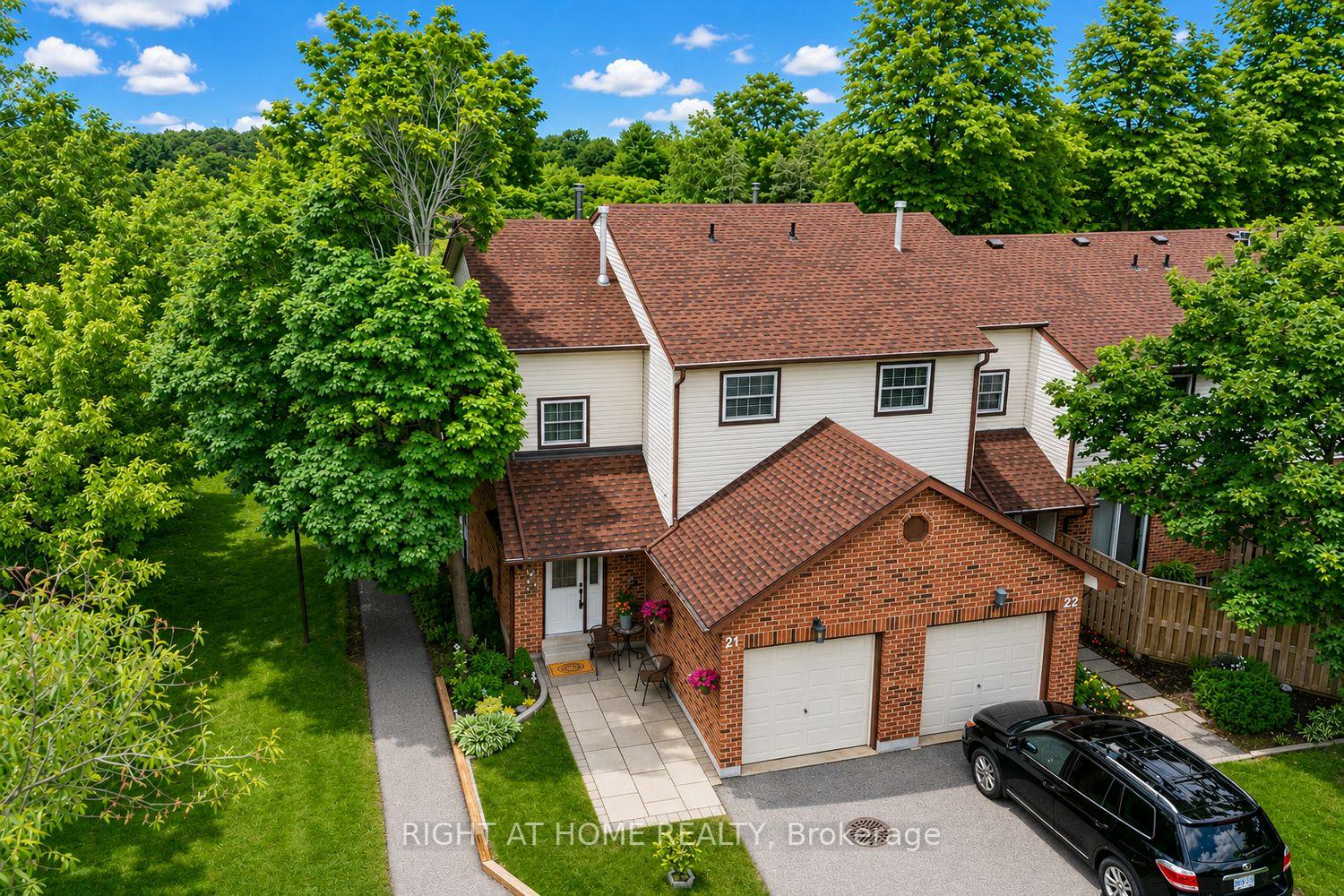 2065 Amherst Heights Court 21, Burlington, ON L7P 4R8