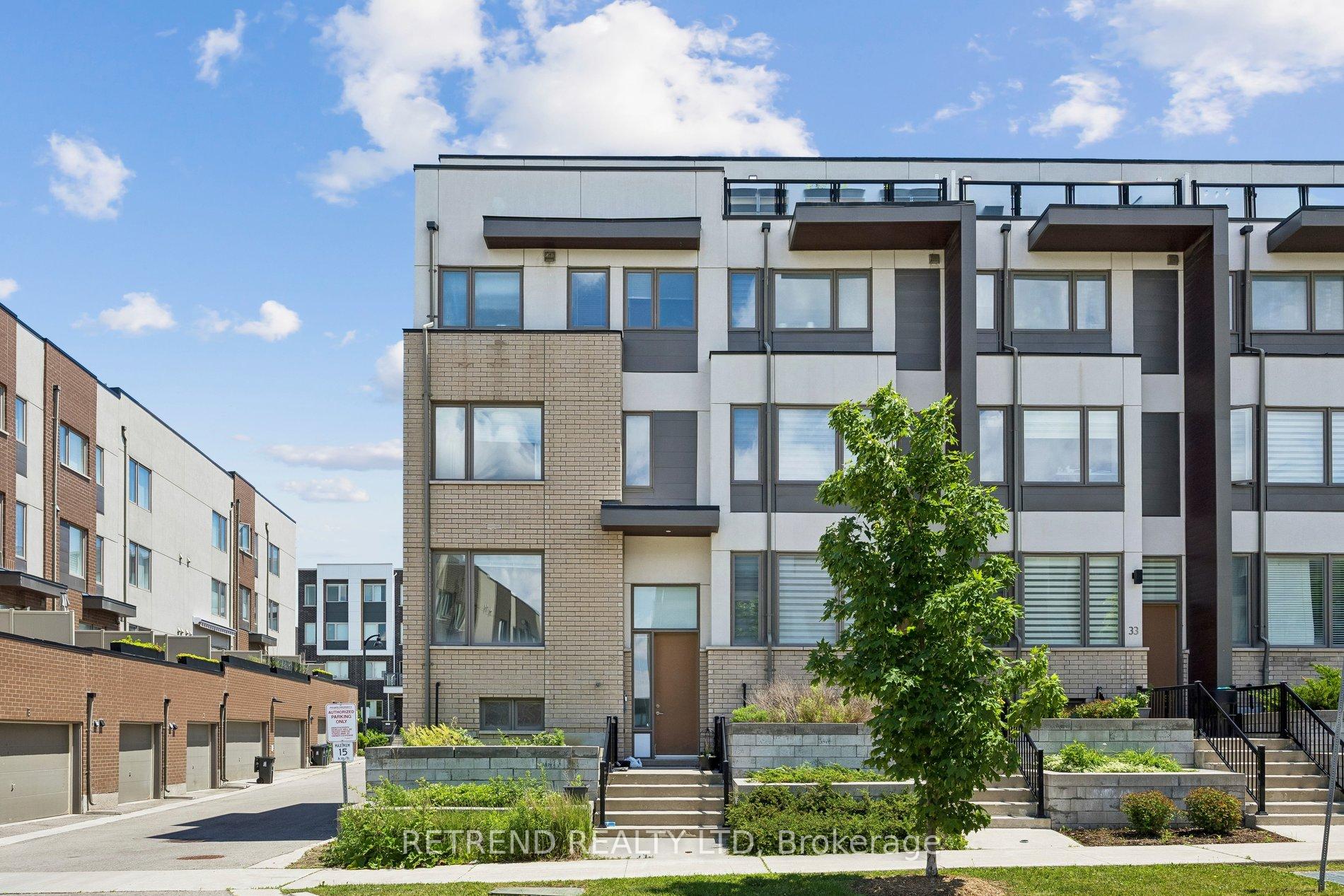37 Caroline Carpenter Grove, Toronto W05, ON M3K 0B1