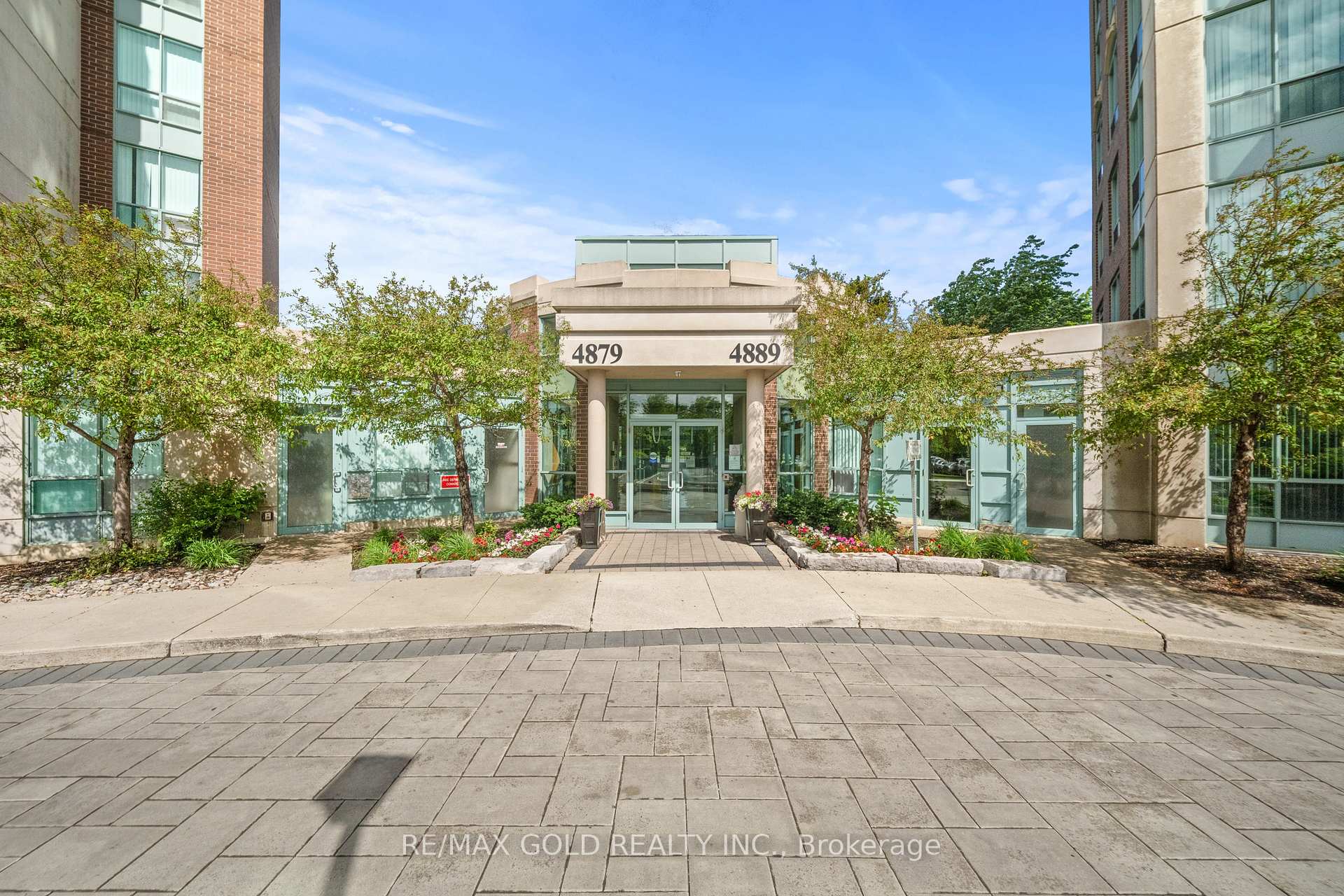 4889 Kimbermount Avenue 1502, Mississauga, ON L5M 7K8