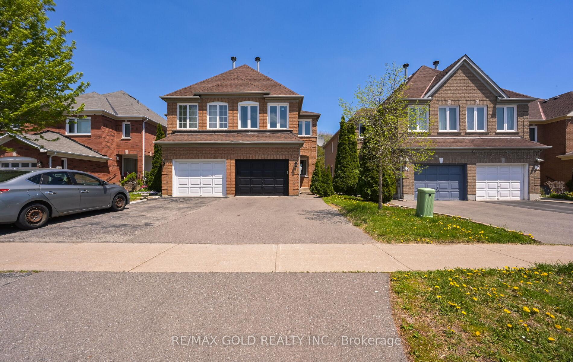 171 Fernforest Drive, Brampton, ON L6R 1T7