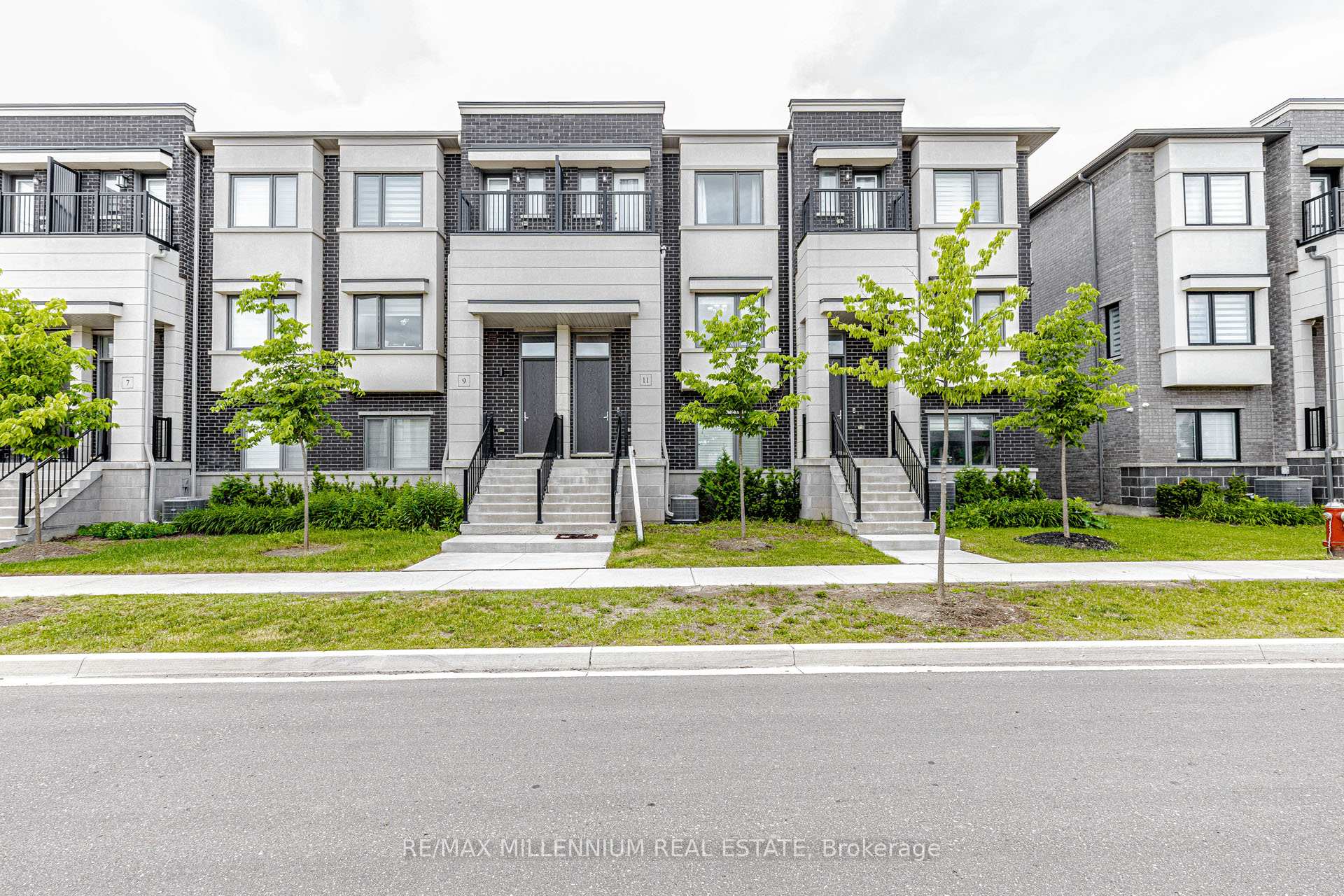 11 Lambert Lane, Caledon, ON L7E 4M5