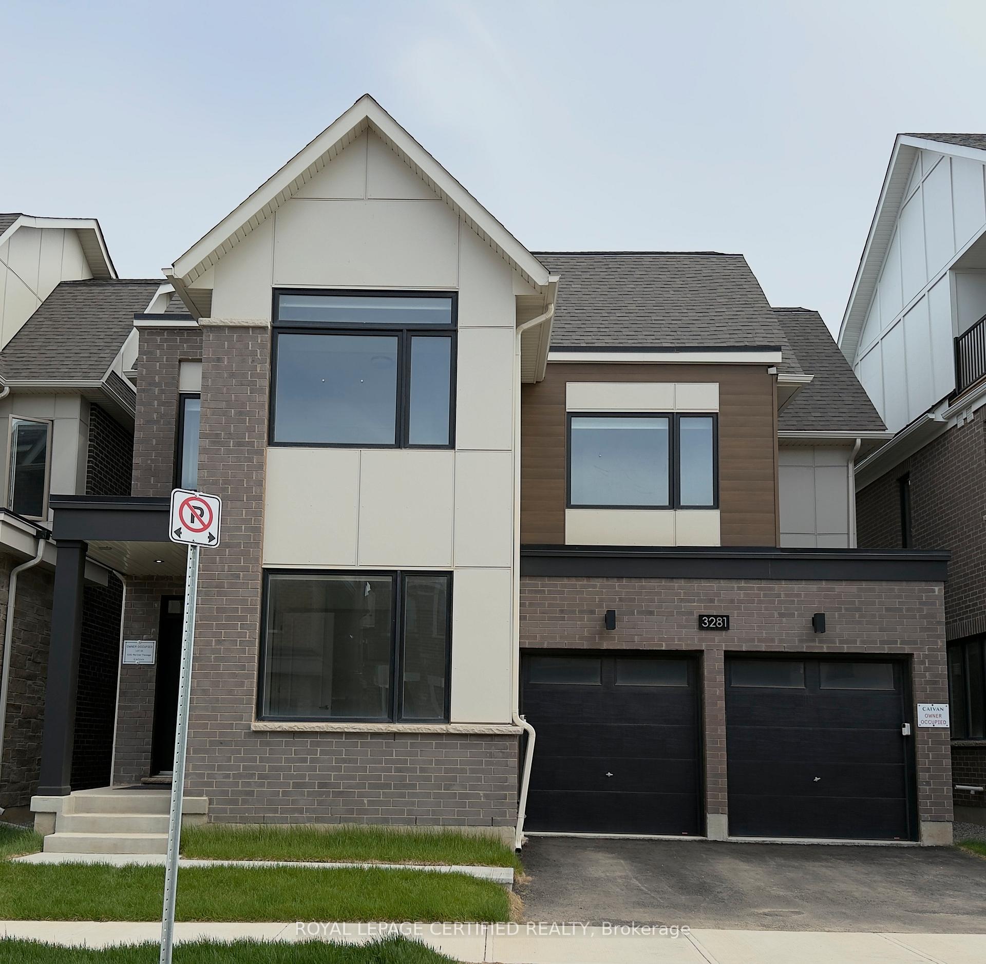 3281 Mariner Pass, Oakville, ON L6M 4K1