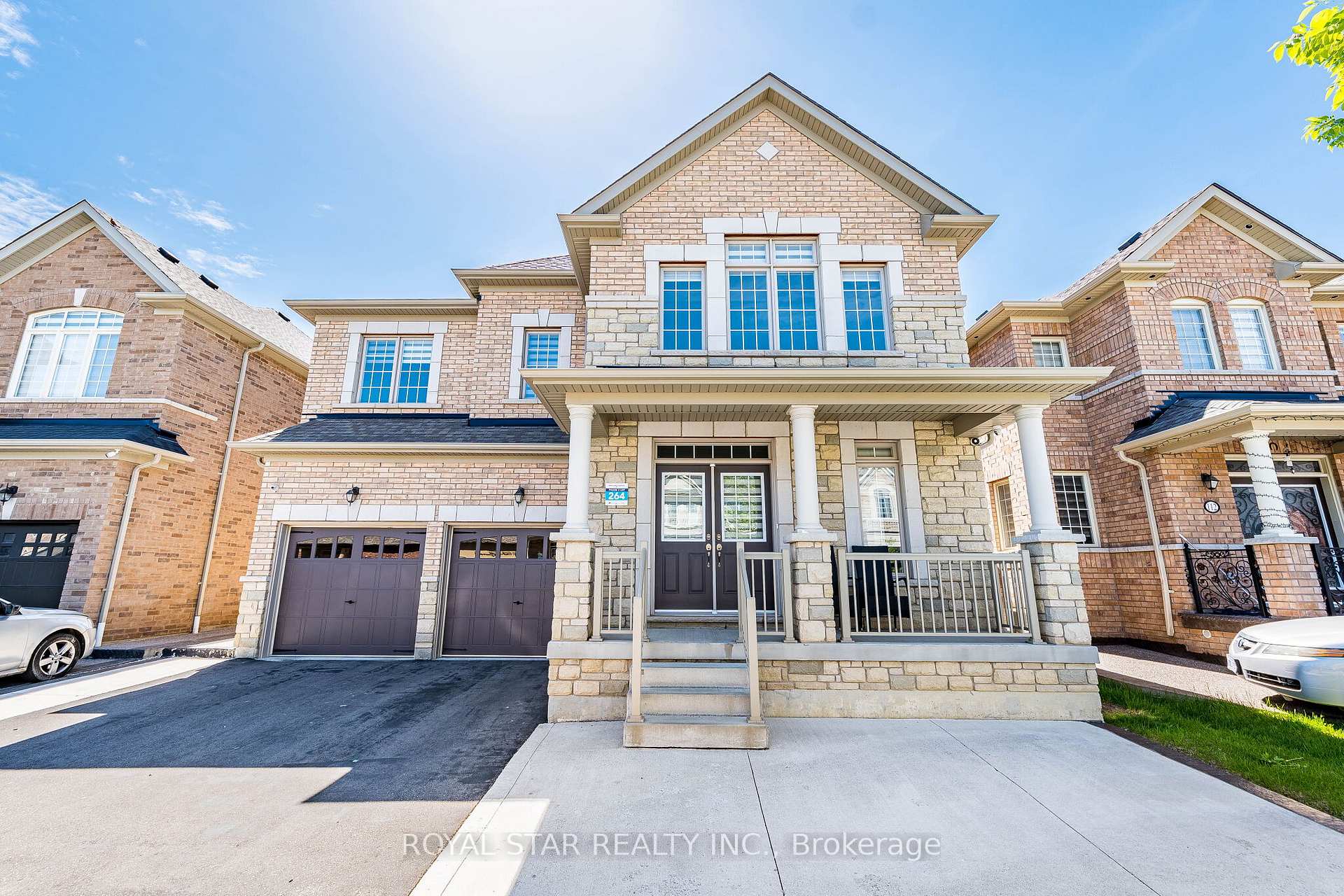 114 Folgate Crescent, Brampton, ON L6R 4A6