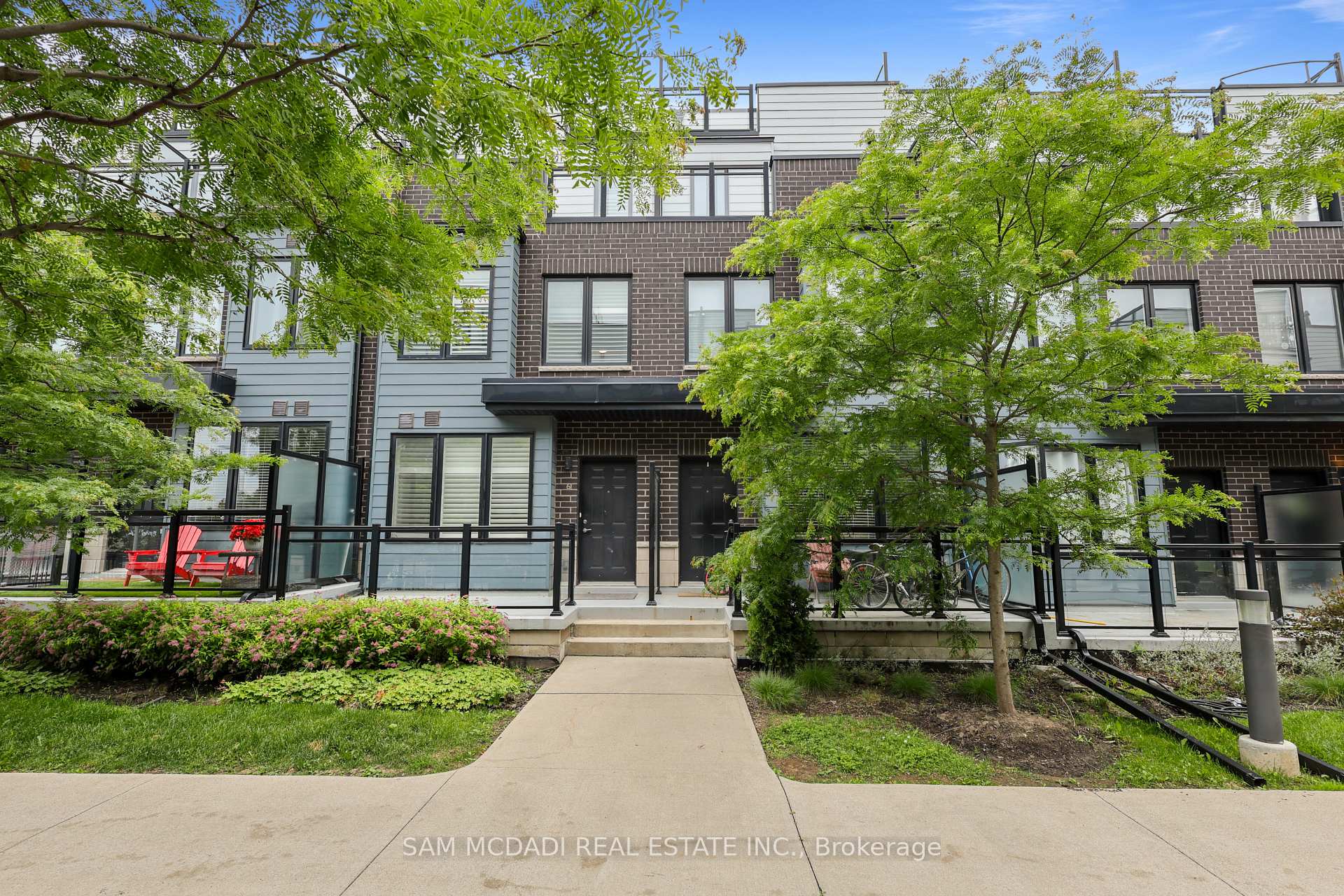 2285 Mcnab Lane 6, Mississauga, ON L5J 0B3