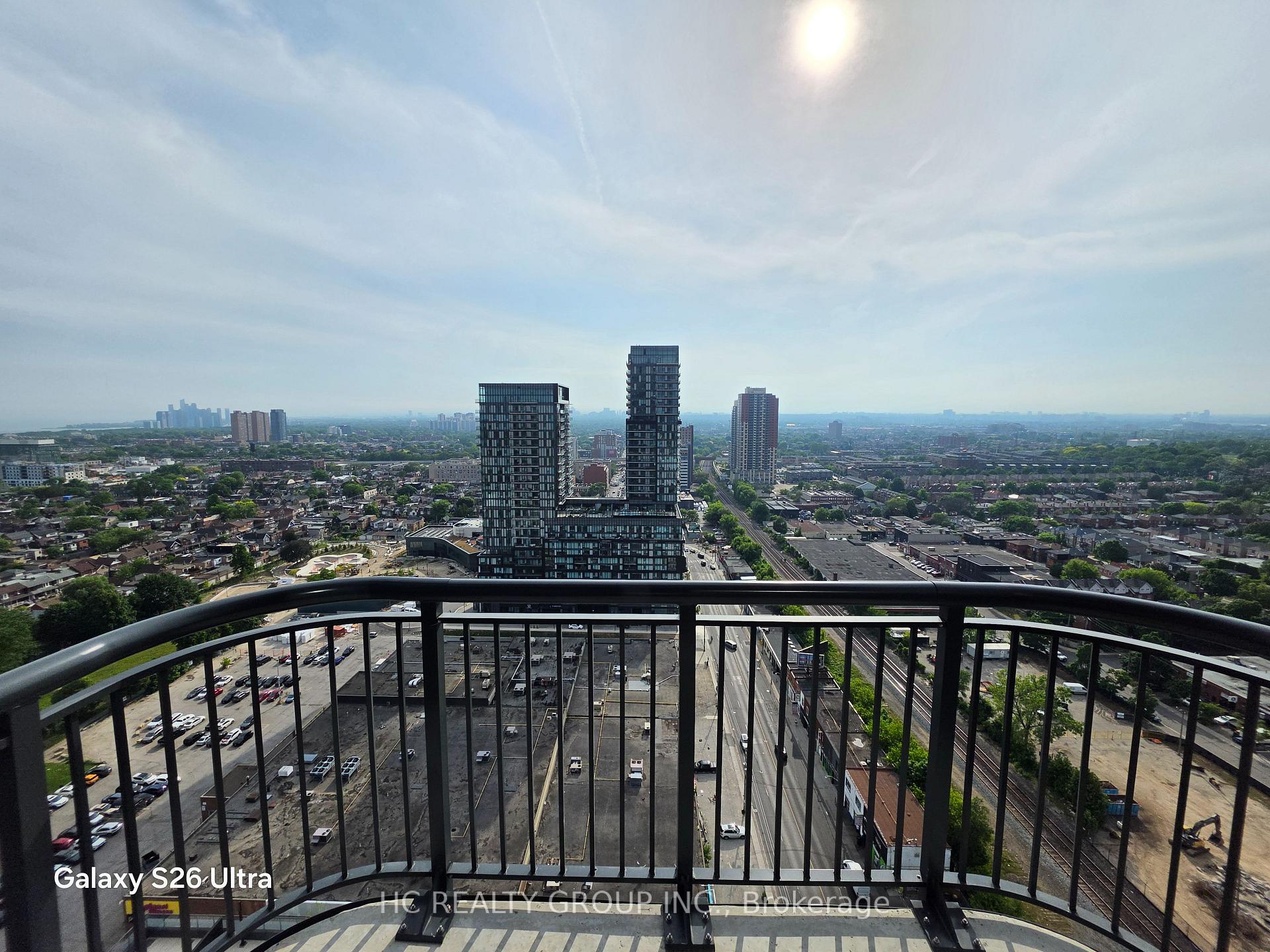 1185 Dupont Street 2201, Toronto W02, ON M6H 0G5