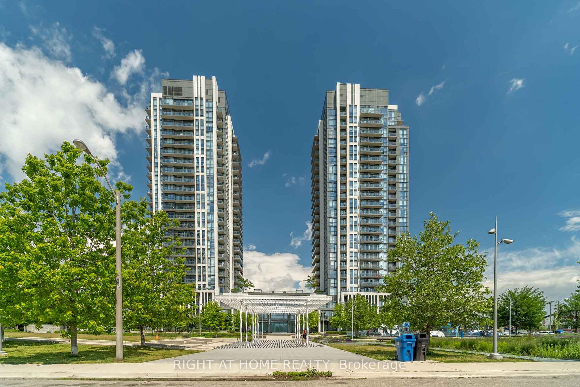 15 Zorra Street 901, Toronto W08, ON M8Z 0C1