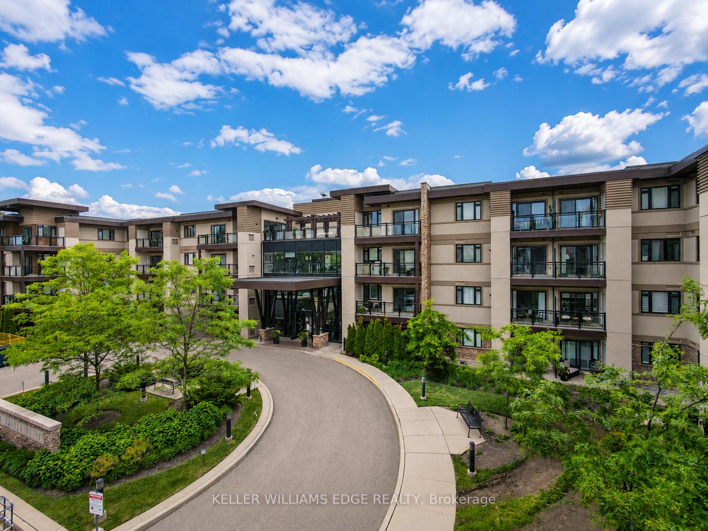 128 Garden Drive 413, Oakville, ON L6K 0H7