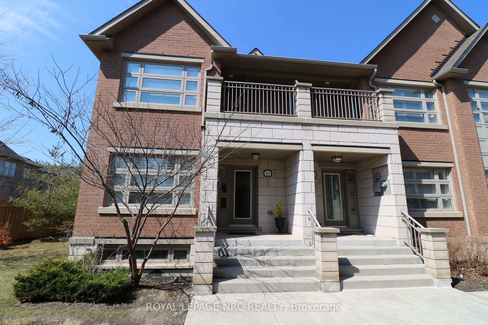 2460 Prince Michael Drive 45, Oakville, ON L6H 0G8