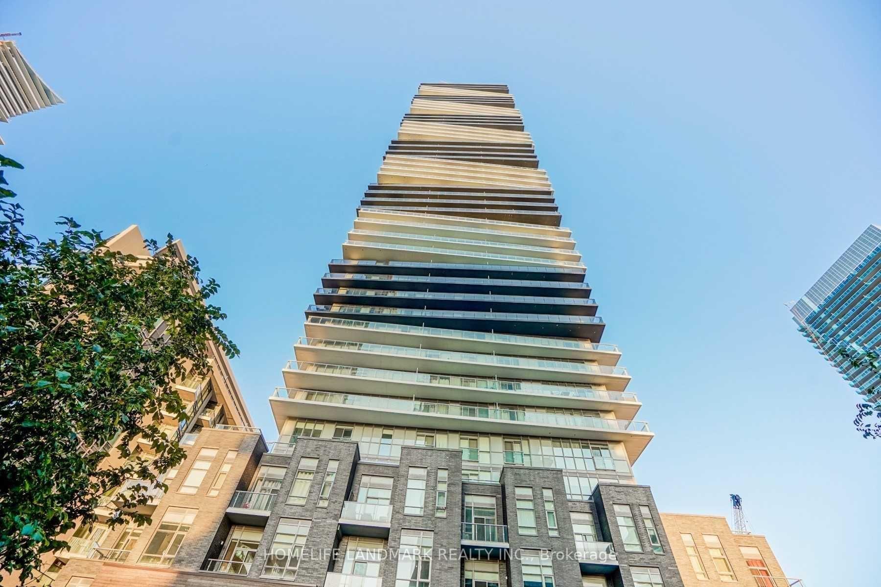 56 Annie Craig Drive 4008, Toronto W06, ON M8V 0C5