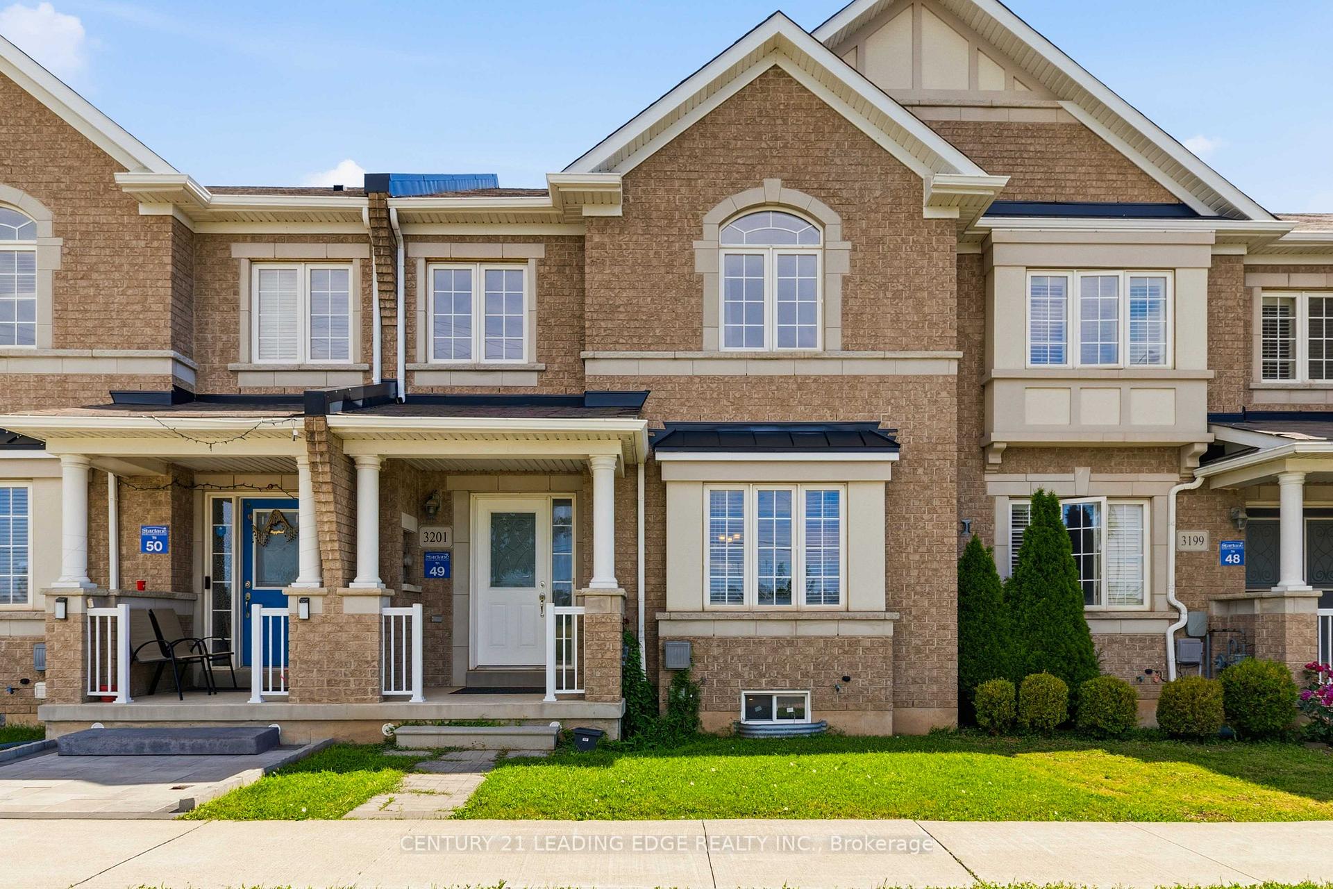3201 Neyagawa Boulevard, Oakville, ON L6M 4M2