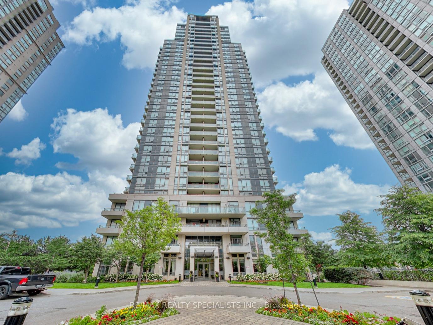 3515 Kariya Drive 906, Mississauga, ON L5B 0C1