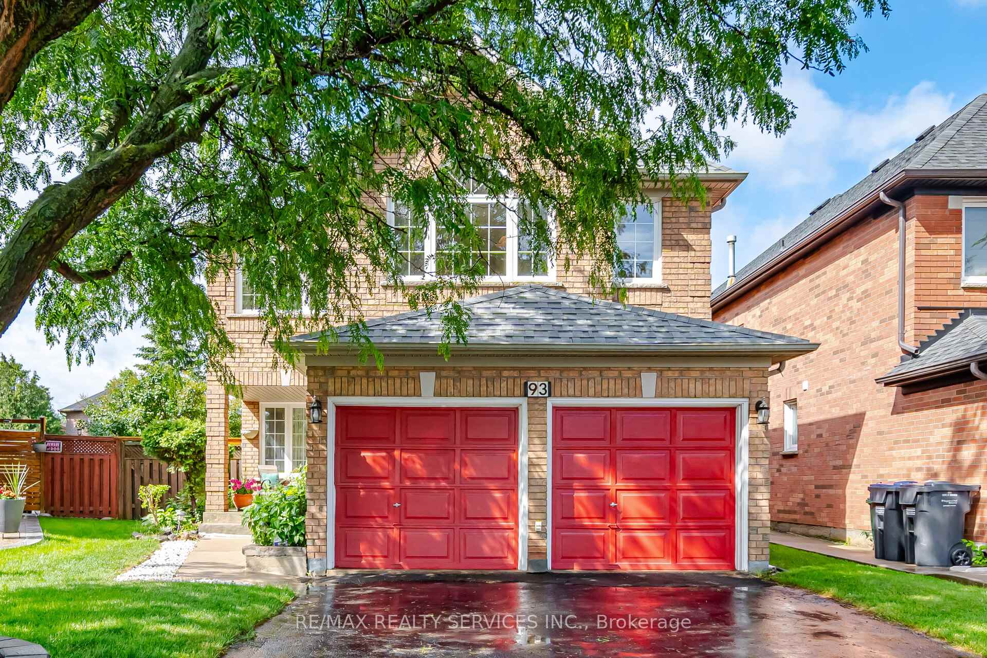 93 Seclusion Crescent, Brampton, ON L6R 1L1