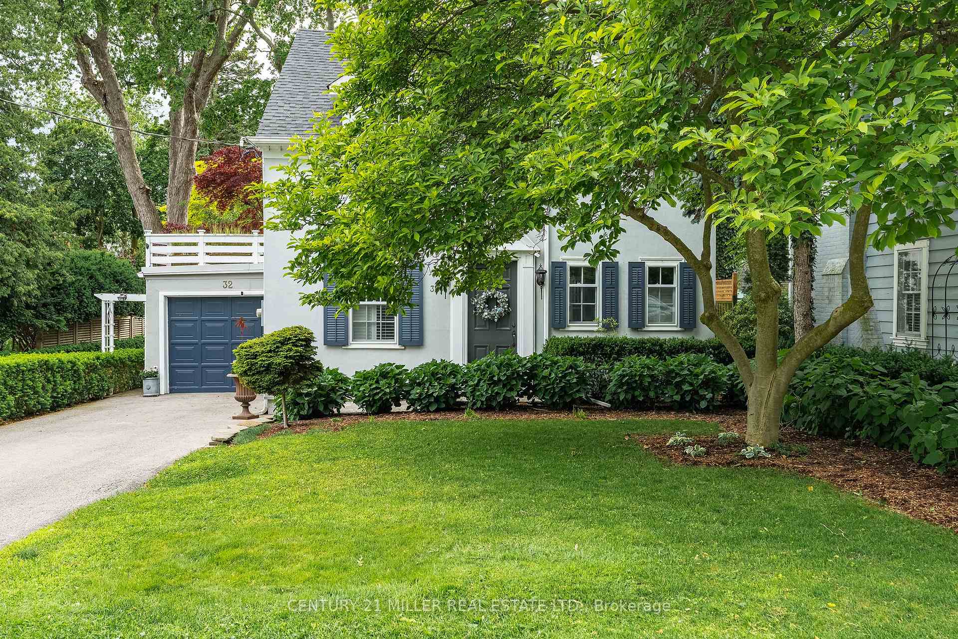 32 Park Avenue, Oakville, ON L6J 3X8