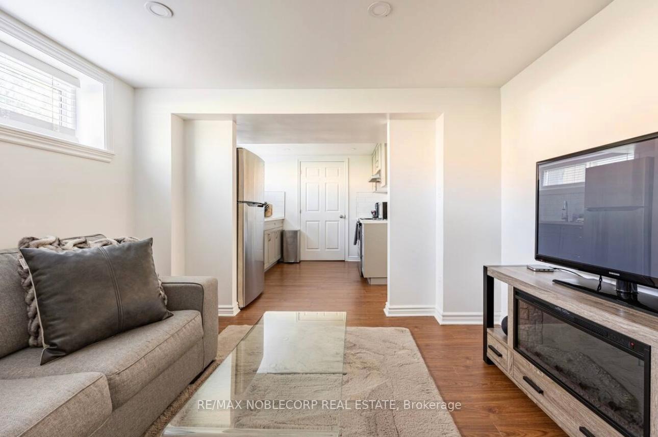 4230 Bloor Street W BSMT, Toronto W08, ON M9C 1Z7