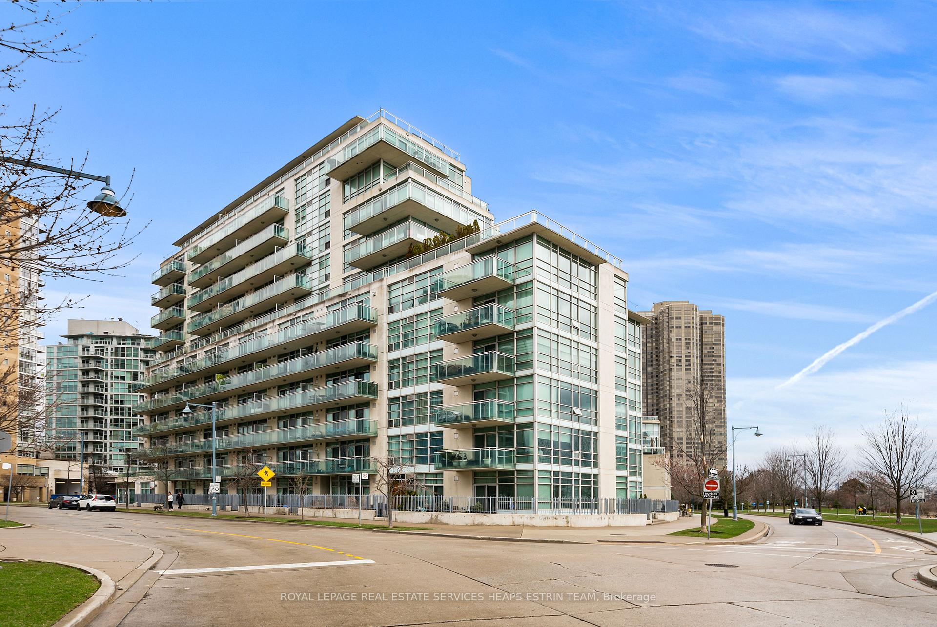 5 Marine Parade Drive 223, Toronto W06, ON M8V 4B4