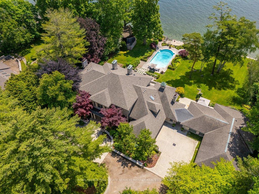 35 Brentwood Road, Oakville, ON L6J 4B7