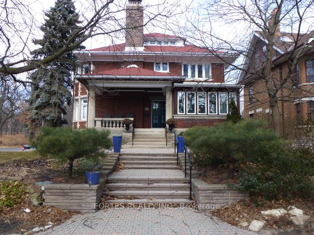 62 High Park Boulevard 1A, Toronto W01, ON M6R 1M8