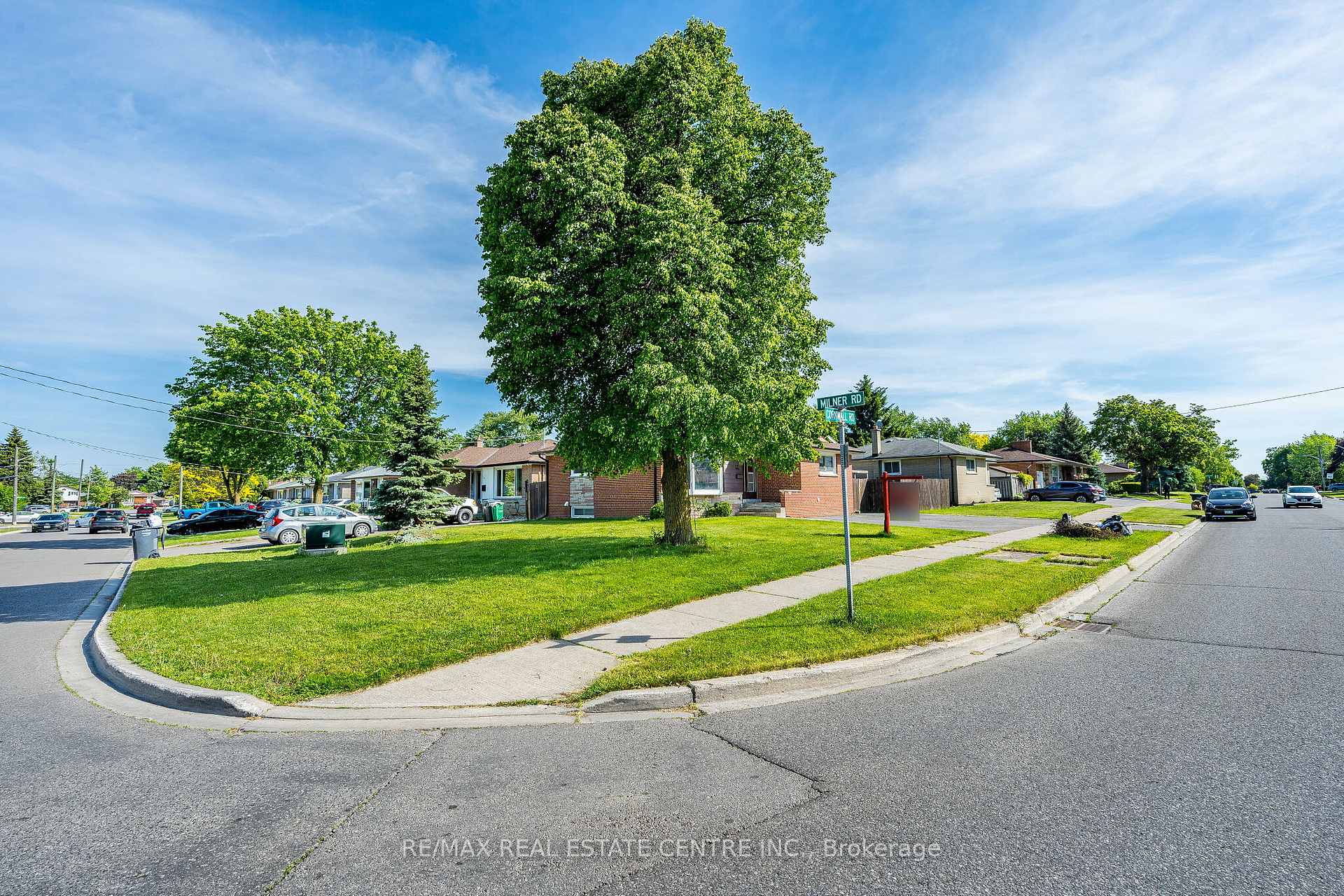 2 Milner Road (Basement), Brampton, ON L6W 3A5