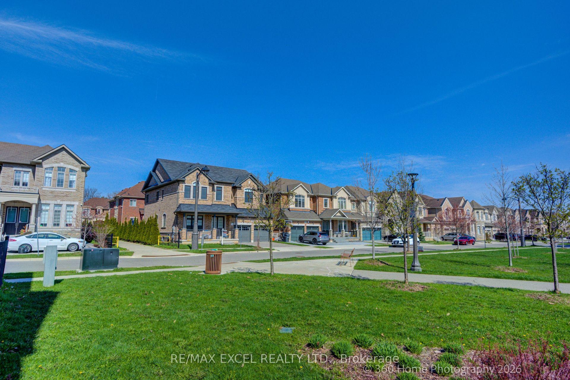 3199 William Rose Way, Oakville, ON L6H 7H5
