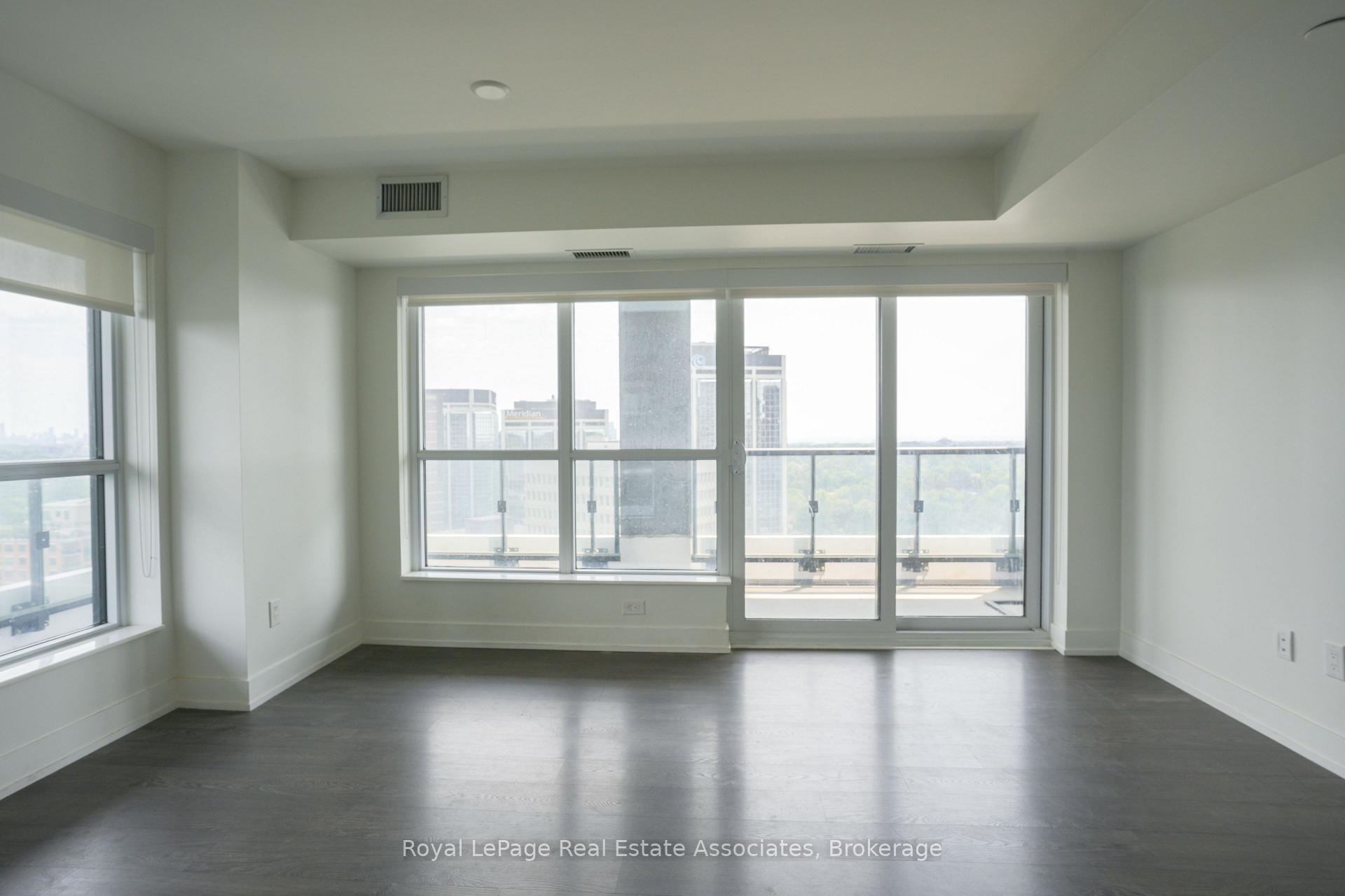 5 Mabelle Avenue 1828, Toronto W08, ON M9A 0C8