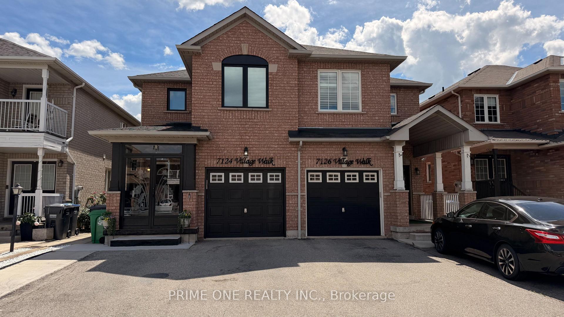 7124 Village Walk, Mississauga, ON L5W 1X4