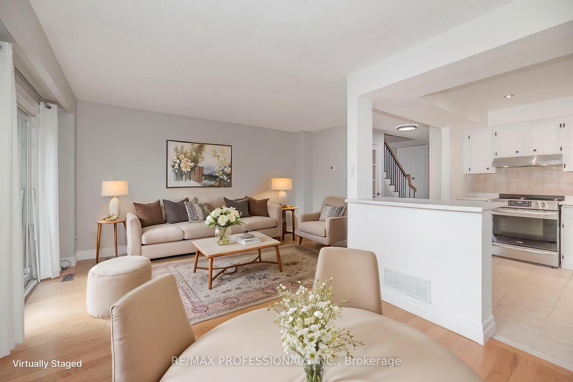 1951 Rathburn Road E 20, Mississauga, ON L4W 2N9
