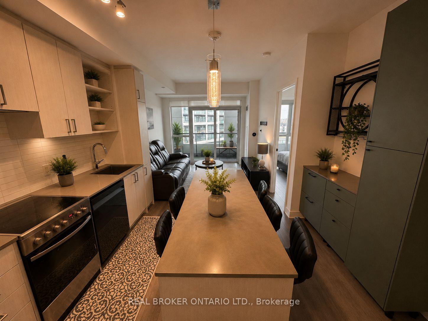 50 George Butchart Drive 608, Toronto W05, ON M2K 0C9
