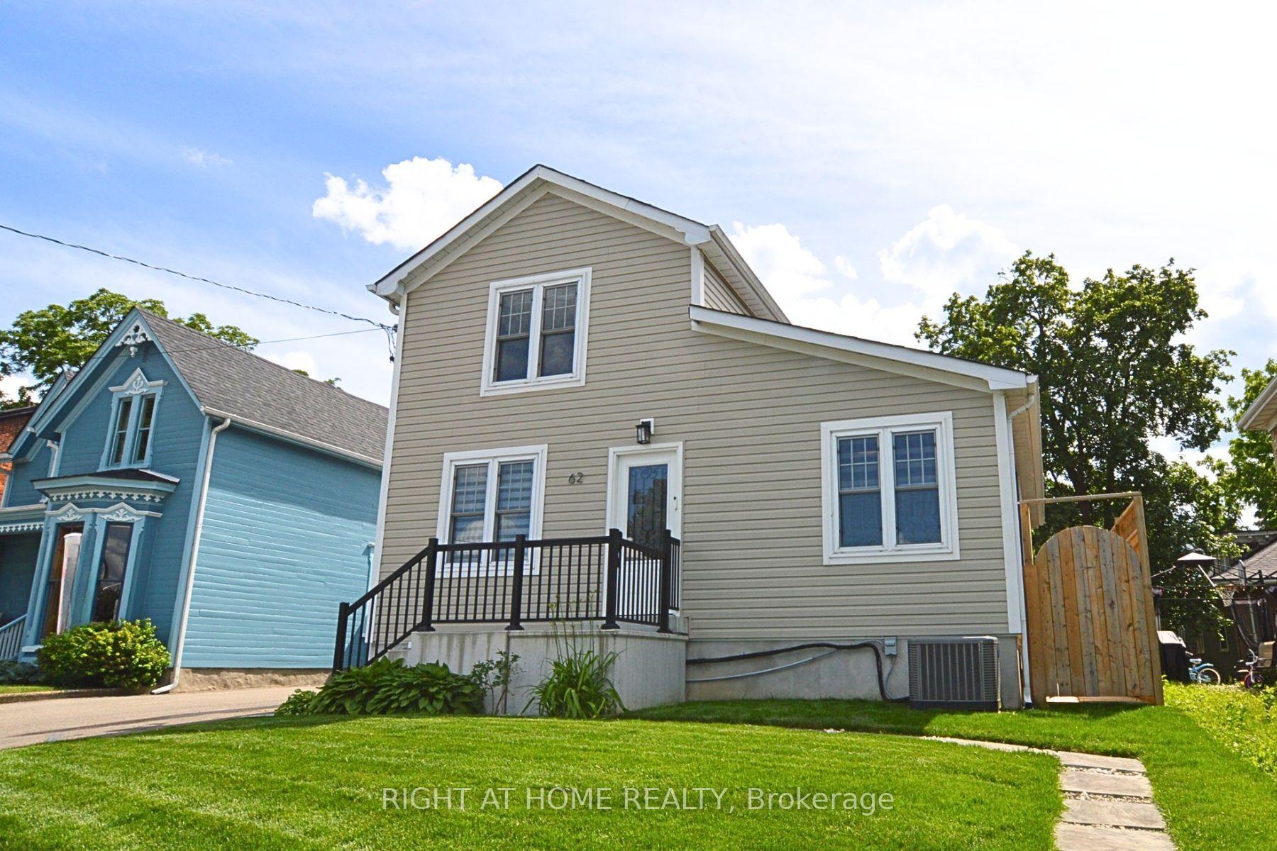 62 Charles Street, Milton, ON L9T 2G7