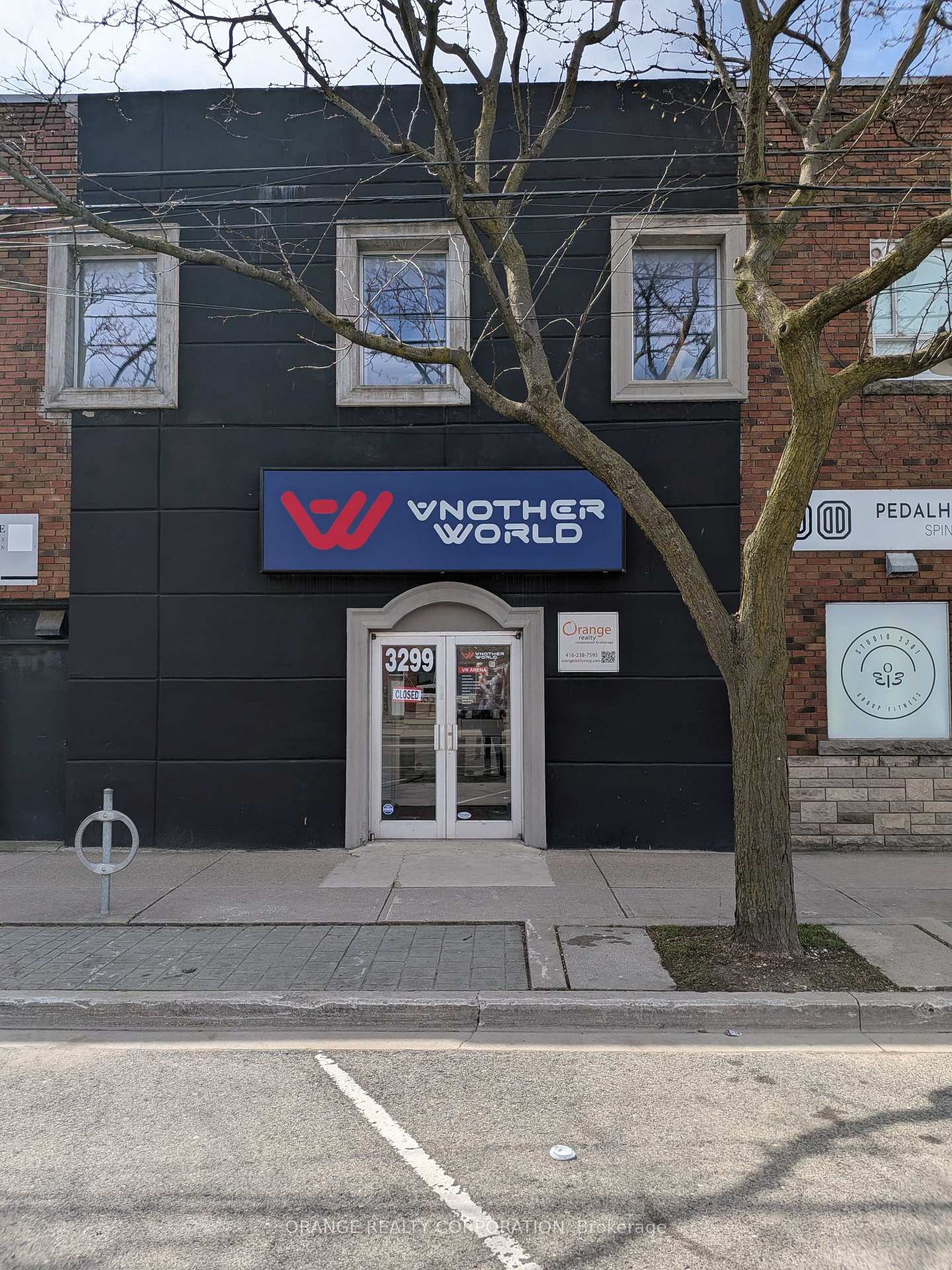 3299 Lake Shore Boulevard W 104, Toronto W06, ON M8W 1M8