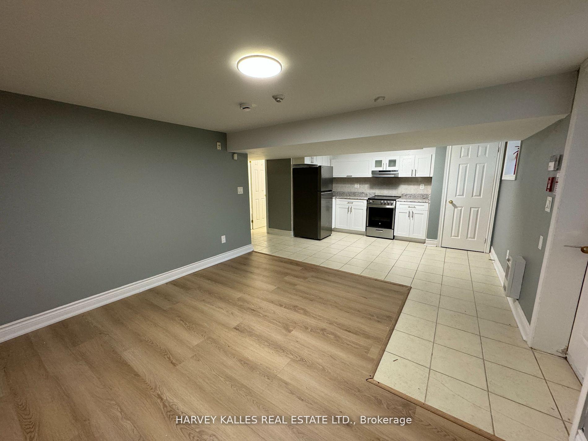 775 Ossington Avenue 7, Toronto W02, ON M6G 3T8