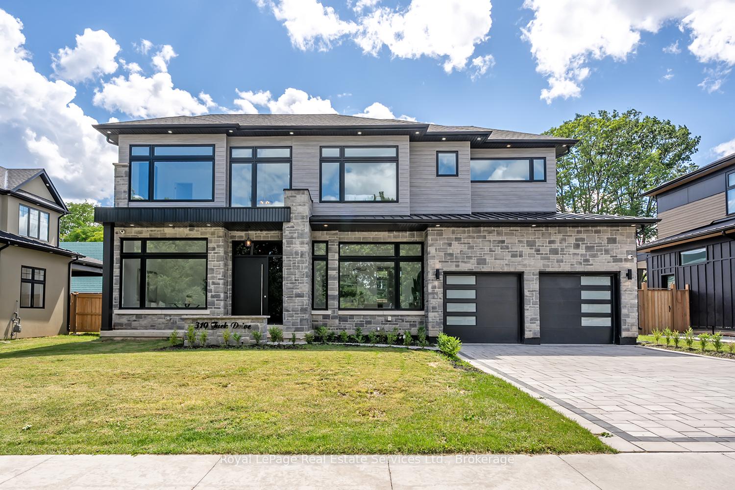 310 Tuck Drive, Burlington, ON L7L 2R1