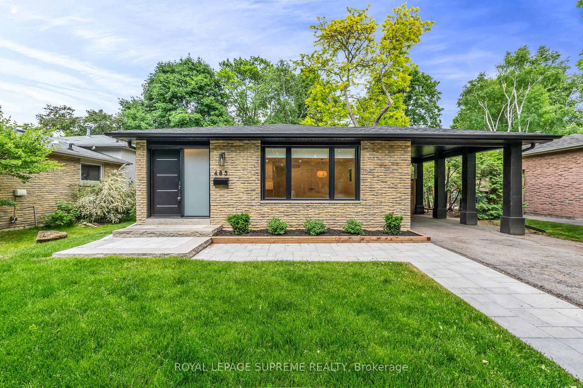 485 Anthony Drive, Oakville, ON L6J 2K6