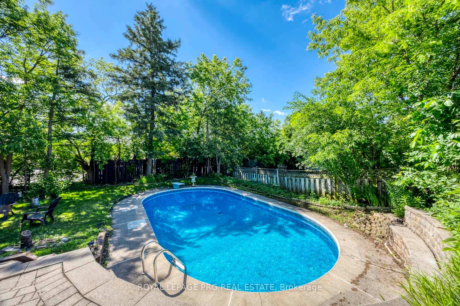 598 Wildwood Drive, Oakville, ON L6K 1V3