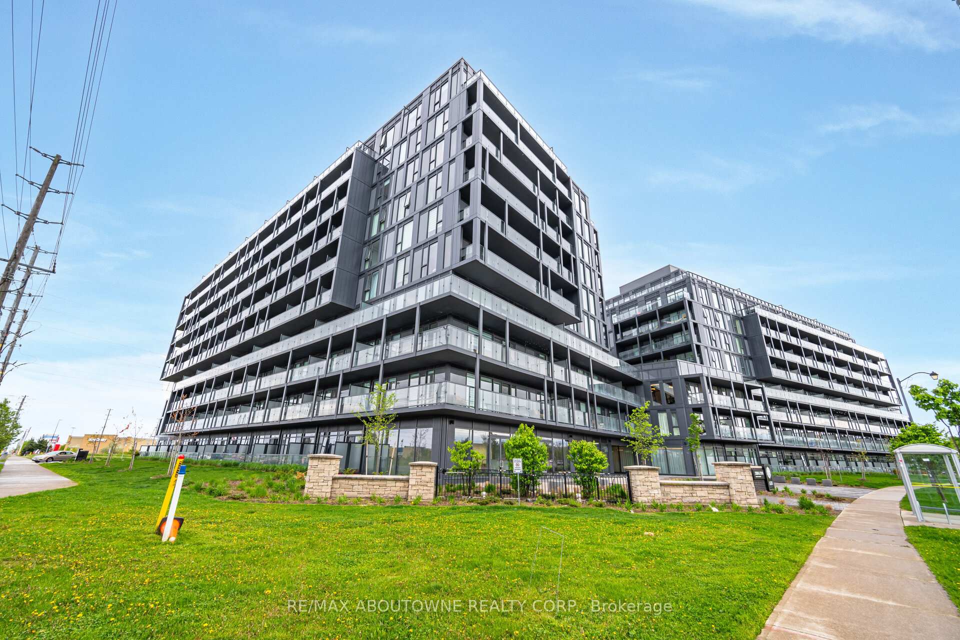 3200 Dakota Common 508B, Burlington, ON L7M 2A7