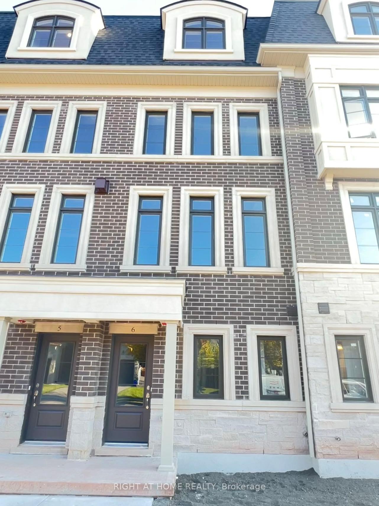 2123 Lillykin Street Unit#6, Oakville, ON L6H 8A5