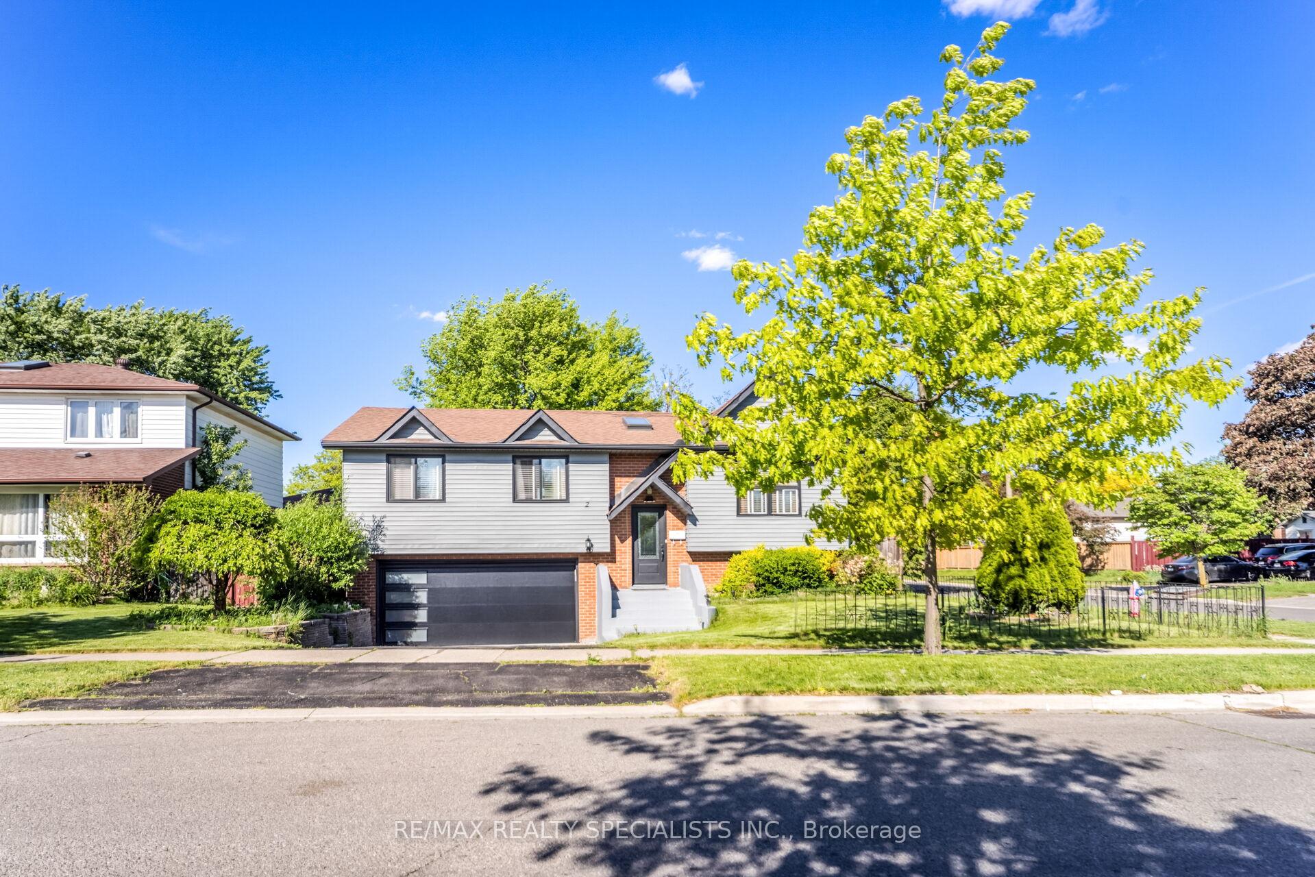 2 Ivybridge Drive, Brampton, ON L6V 2X2